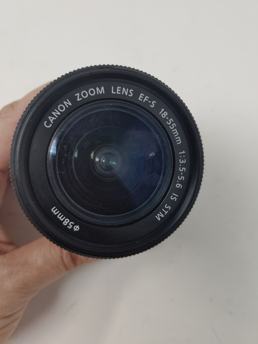 Canon EF-S 18-55mm f/3.5-5.6 IS STM Zoom Lens - Black No front Cap.